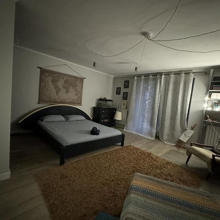 Story House 2 Apartment Bragadiru Bagian luar foto